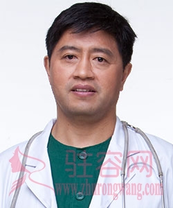 张国强