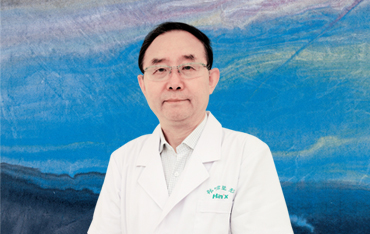  侯泽民